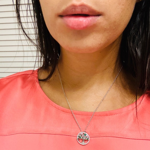 ✨Stunning Tree of Life Pendant✨ - Picture 7 of 8